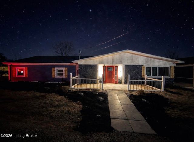 4308 Sadie Ln, Louisville, KY 40216