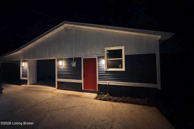 4308 Sadie Ln, Louisville, KY 40216