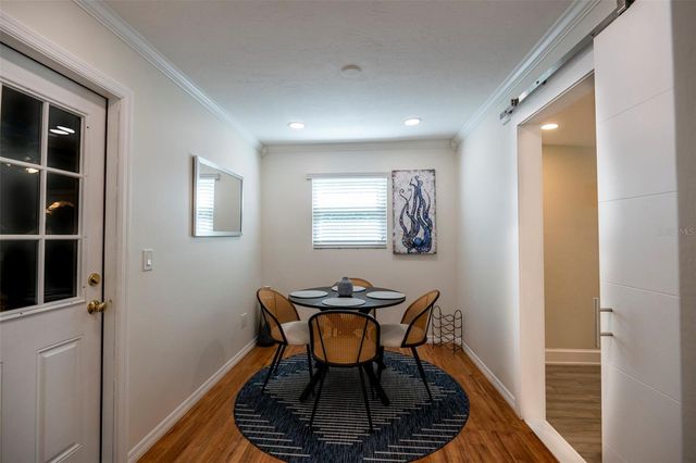 569 BAMBOO DRIVE S, St Petersburg, FL 33707