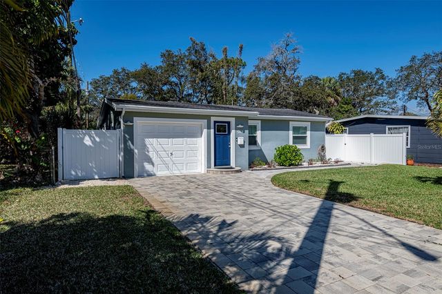 569 BAMBOO DRIVE S, St Petersburg, FL 33707