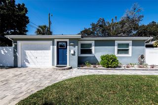 569 BAMBOO DRIVE S, St Petersburg, FL 33707