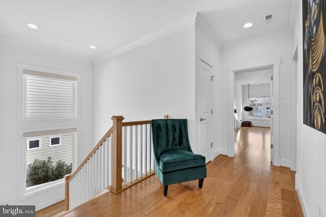 1417 S NELSON ST, Arlington, VA 22204