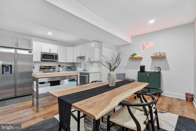 1417 S NELSON ST, Arlington, VA 22204
