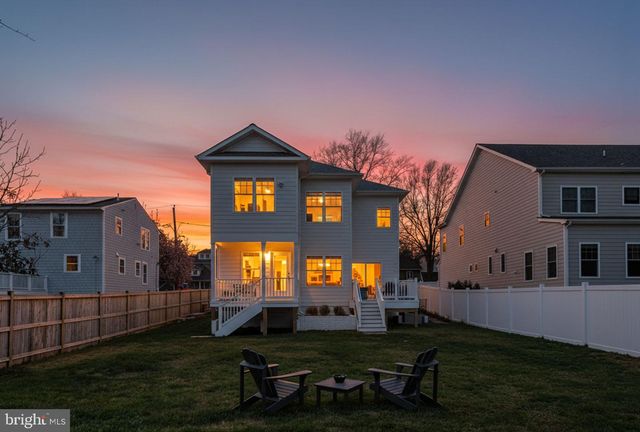 1417 S NELSON ST, Arlington, VA 22204