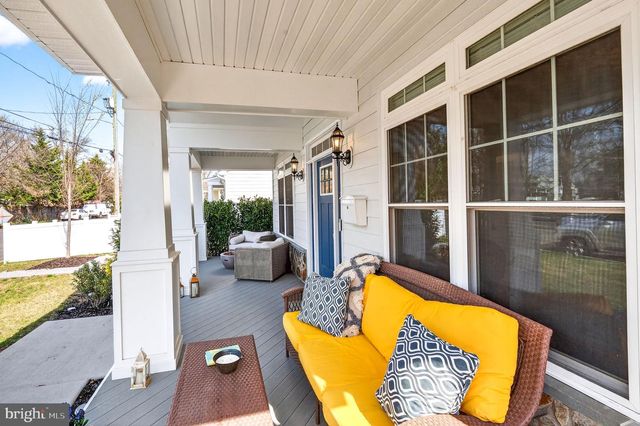 1417 S NELSON ST, Arlington, VA 22204