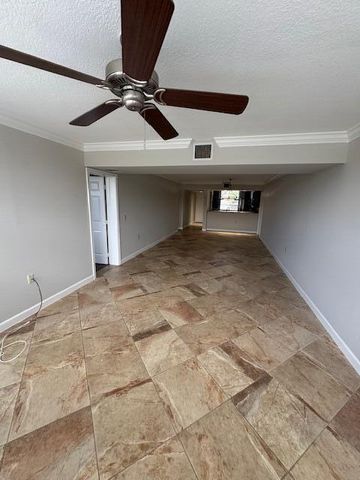 3540 Whitehall Drive 202, West Palm Beach, FL 33401
