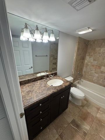 3540 Whitehall Drive 202, West Palm Beach, FL 33401