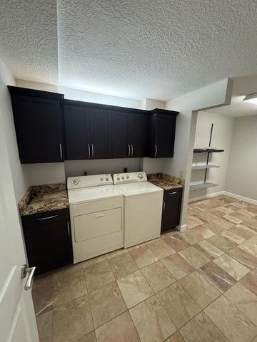 3540 Whitehall Drive 202, West Palm Beach, FL 33401