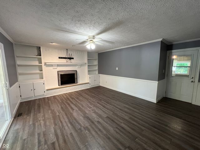 6238 E Southport Road, Indianapolis, IN 46237