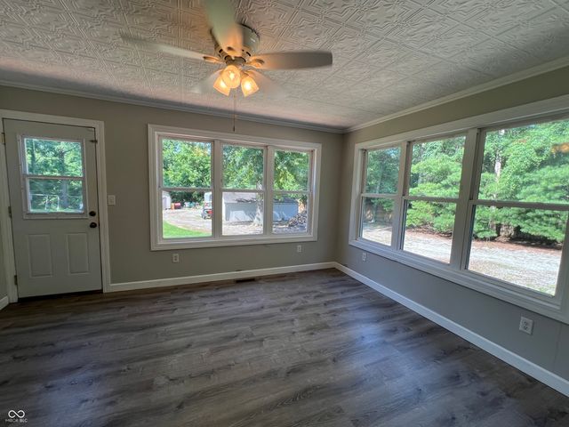 6238 E Southport Road, Indianapolis, IN 46237