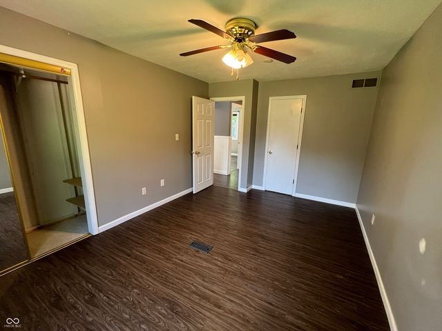 6238 E Southport Road, Indianapolis, IN 46237