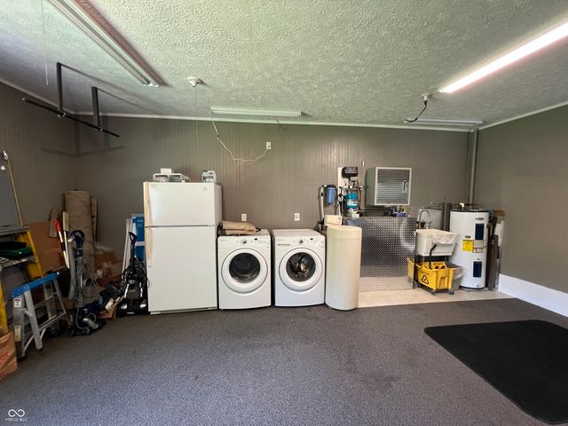 6238 E Southport Road, Indianapolis, IN 46237