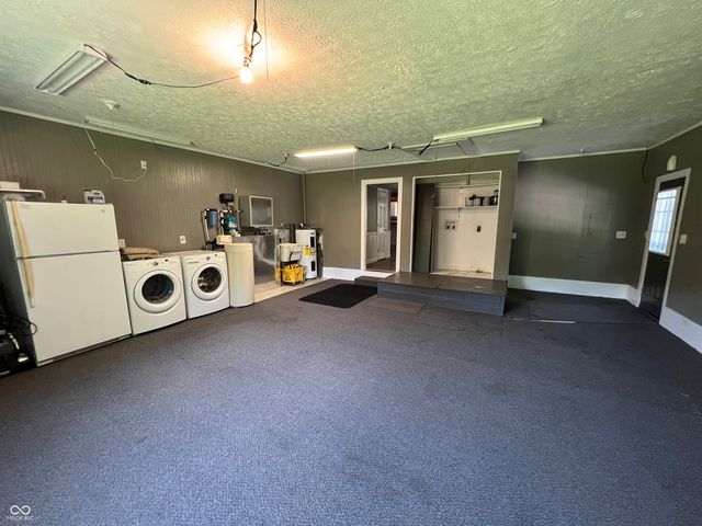 6238 E Southport Road, Indianapolis, IN 46237