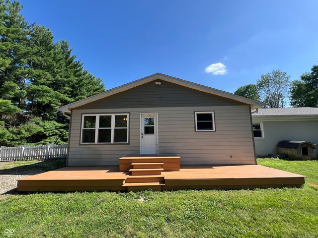 6238 E Southport Road, Indianapolis, IN 46237