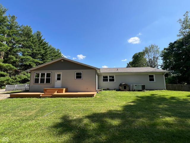 6238 E Southport Road, Indianapolis, IN 46237