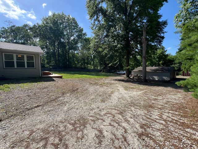 6238 E Southport Road, Indianapolis, IN 46237