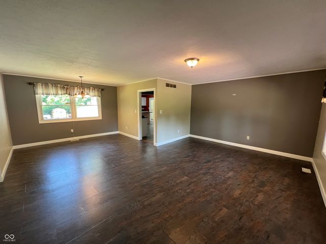 6238 E Southport Road, Indianapolis, IN 46237