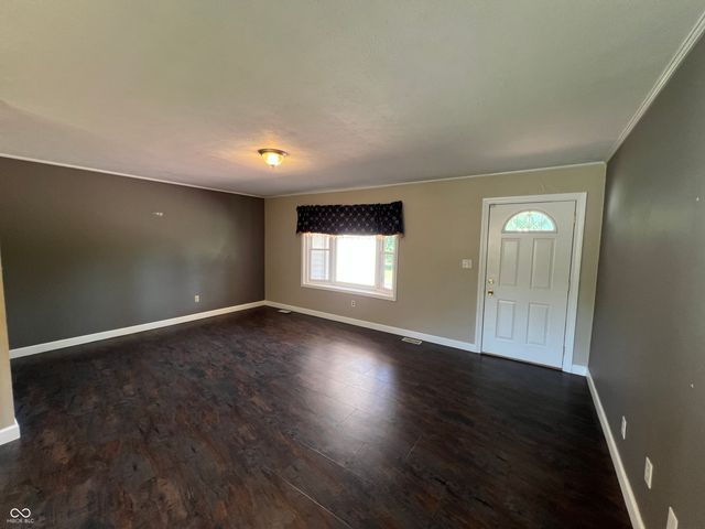 6238 E Southport Road, Indianapolis, IN 46237