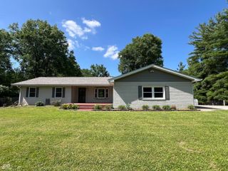 6238 E Southport Road, Indianapolis, IN 46237
