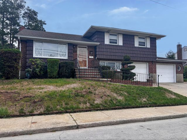 120 Osborne Road, West Hempstead, NY 11552