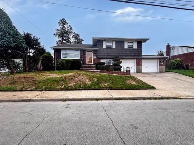 120 Osborne Road, West Hempstead, NY 11552
