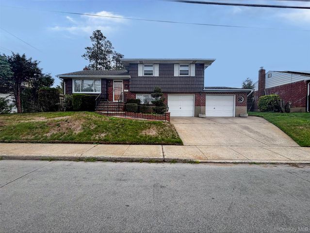 120 Osborne Road, West Hempstead, NY 11552