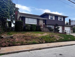 120 Osborne Road, West Hempstead, NY 11552