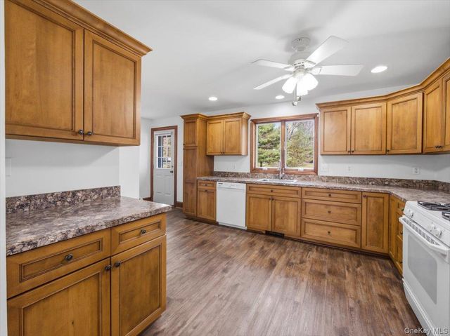 311 Willow Grove Road, Stony Point, NY 10980