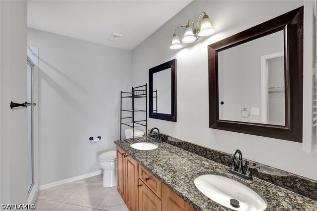 120 Pebble Shores DR 205, Naples, FL 34110