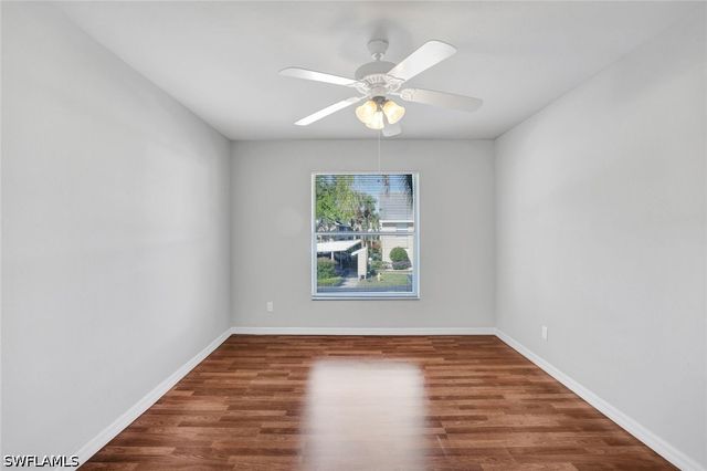 120 Pebble Shores DR 205, Naples, FL 34110