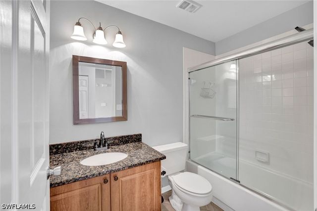 120 Pebble Shores DR 205, Naples, FL 34110