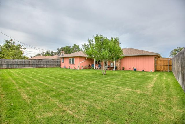 242 Amistad Road, San Angelo, TX 76901