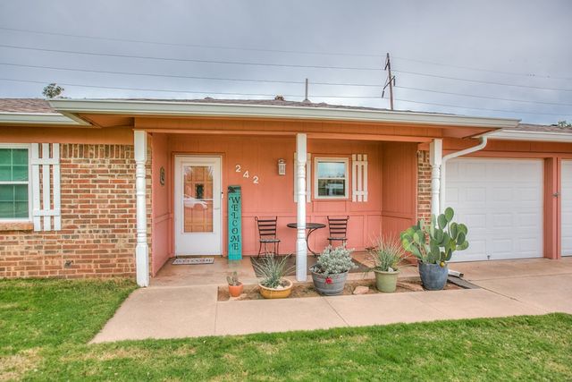 242 Amistad Road, San Angelo, TX 76901