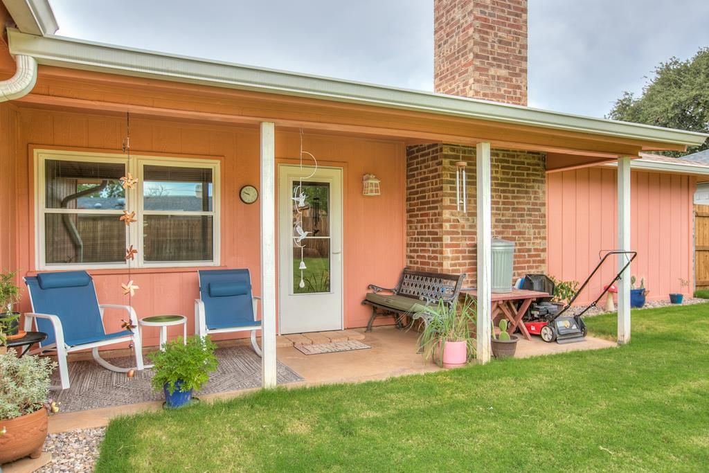 Image 20 of property listing at 242 Amistad Rd, San Angelo, TX 76901