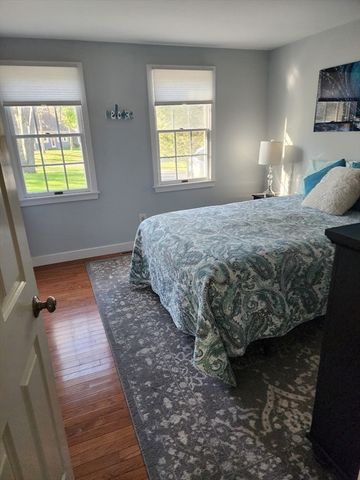 66 Bog River Bnd, Mashpee, MA 02649