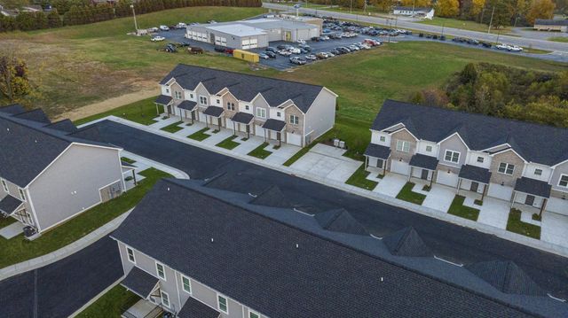 2624 S Main St Apt 11, Springfield, TN 37172