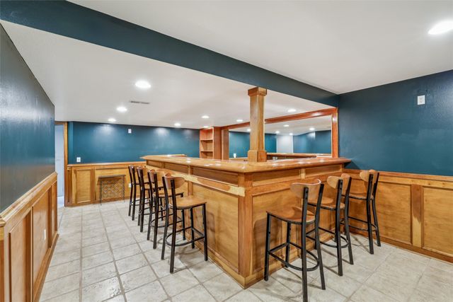 1400 S 52nd Street 13, West Des Moines, IA 50265