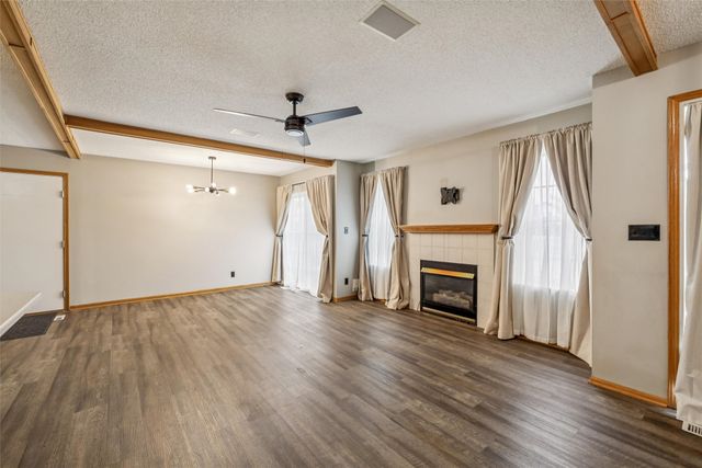 1400 S 52nd Street 13, West Des Moines, IA 50265