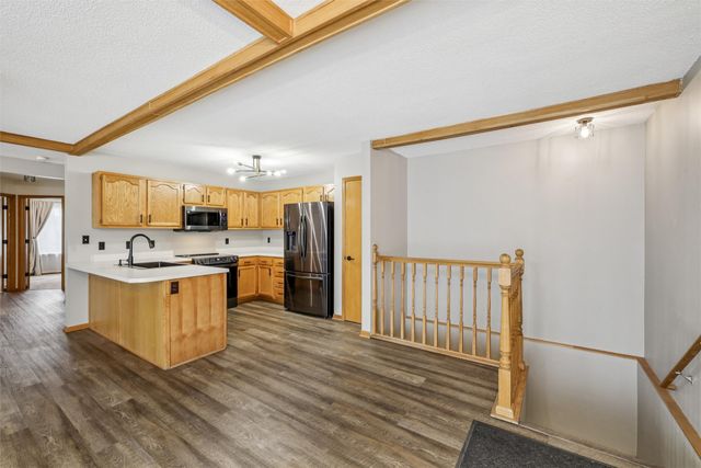 1400 S 52nd Street 13, West Des Moines, IA 50265