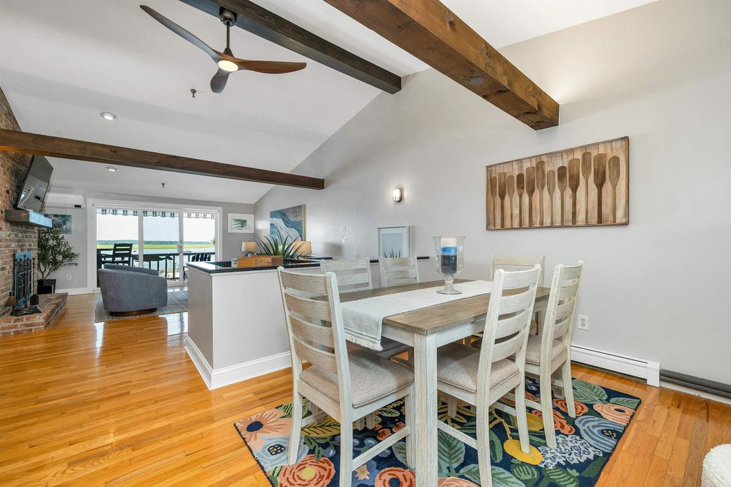Image 12 of property listing at 20 Harris Ave Unit 10, Hampton, NH 03842