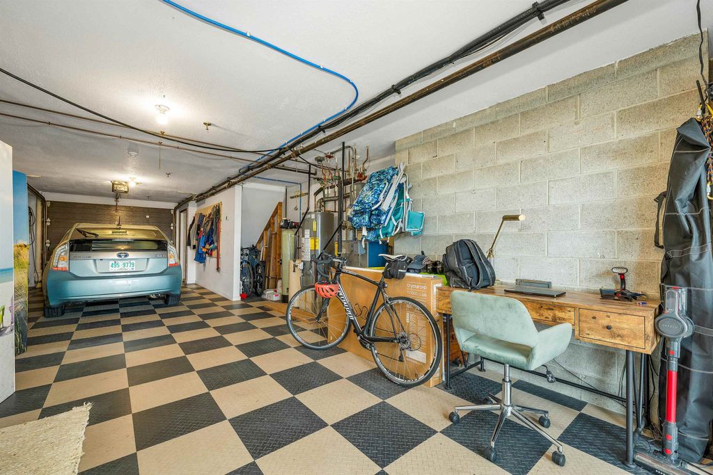 Image 35 of property listing at 20 Harris Ave Unit 10, Hampton, NH 03842