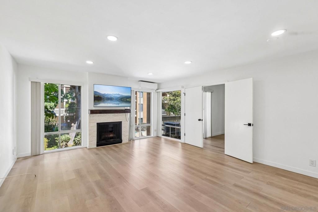 4600 Lamont St 204, San Diego, CA 92109 — photo 3