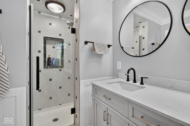 7420 Jewel Lane, Indianapolis, IN 46250