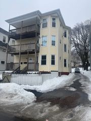 16 Ashton Street 1, Worcester, MA 01605