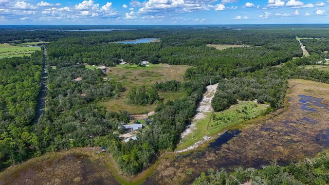 8303 SE 170TH AVE RD. N, Ocklawaha, FL 32179