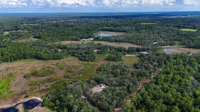 8303 SE 170TH AVE RD. N, Ocklawaha, FL 32179