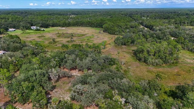 8303 SE 170TH AVE RD. N, Ocklawaha, FL 32179