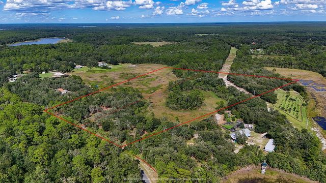 8303 SE 170TH AVE RD. N, Ocklawaha, FL 32179