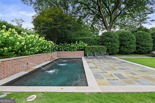 369 Pine Tree Drive NE, Atlanta, GA 30305