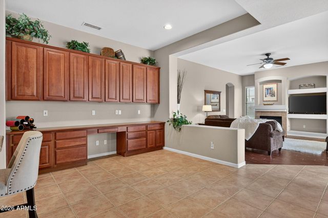 373 W MACAW Drive, Chandler, AZ 85286